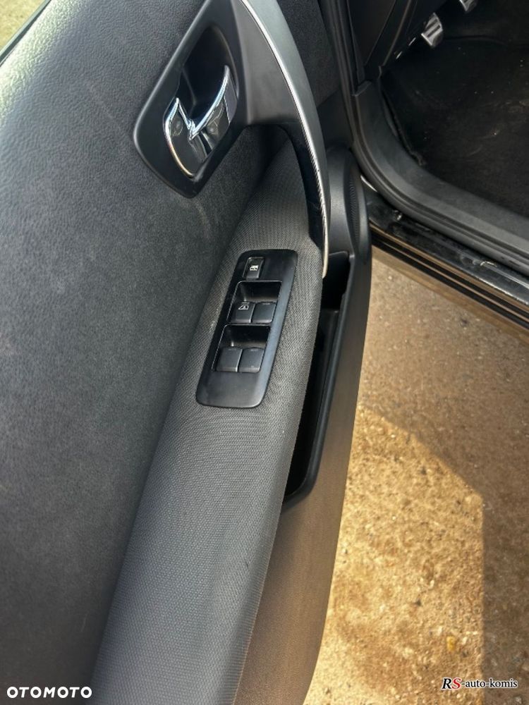 Nissan Qashqai - 30