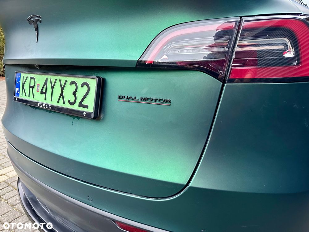 Tesla Y Performance Dual Motor AWD - 14