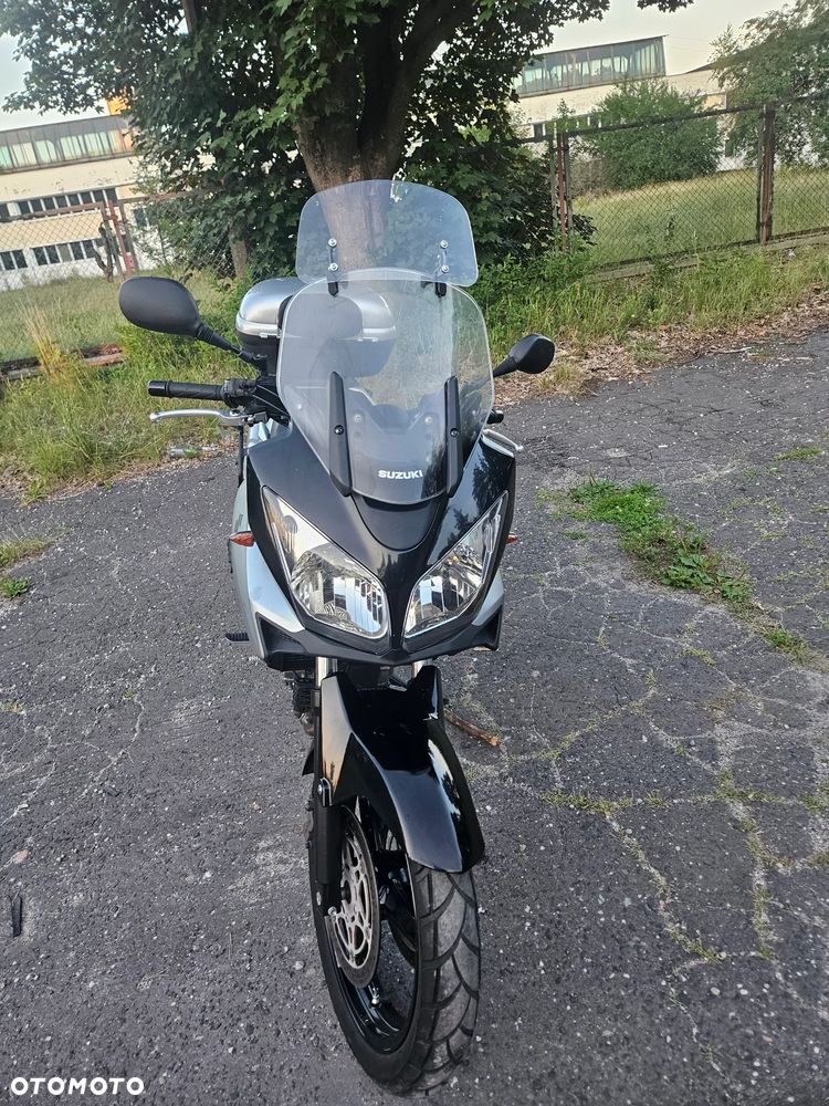 Suzuki DL - 6