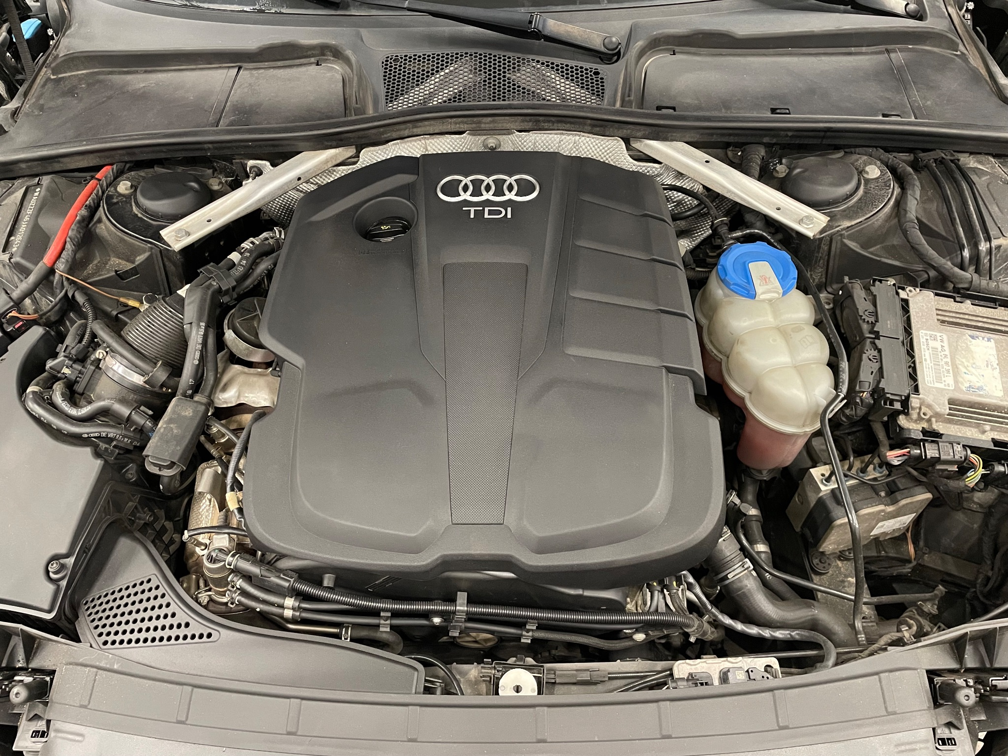 Audi A4 2.0 TDI S tronic - 14