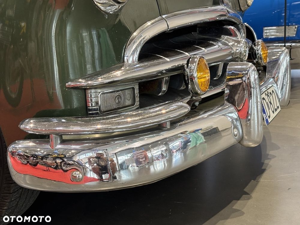 Pontiac Chieftain - 2