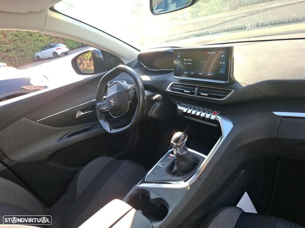 Peugeot 3008 1.2 PureTech Allure Pack - 7