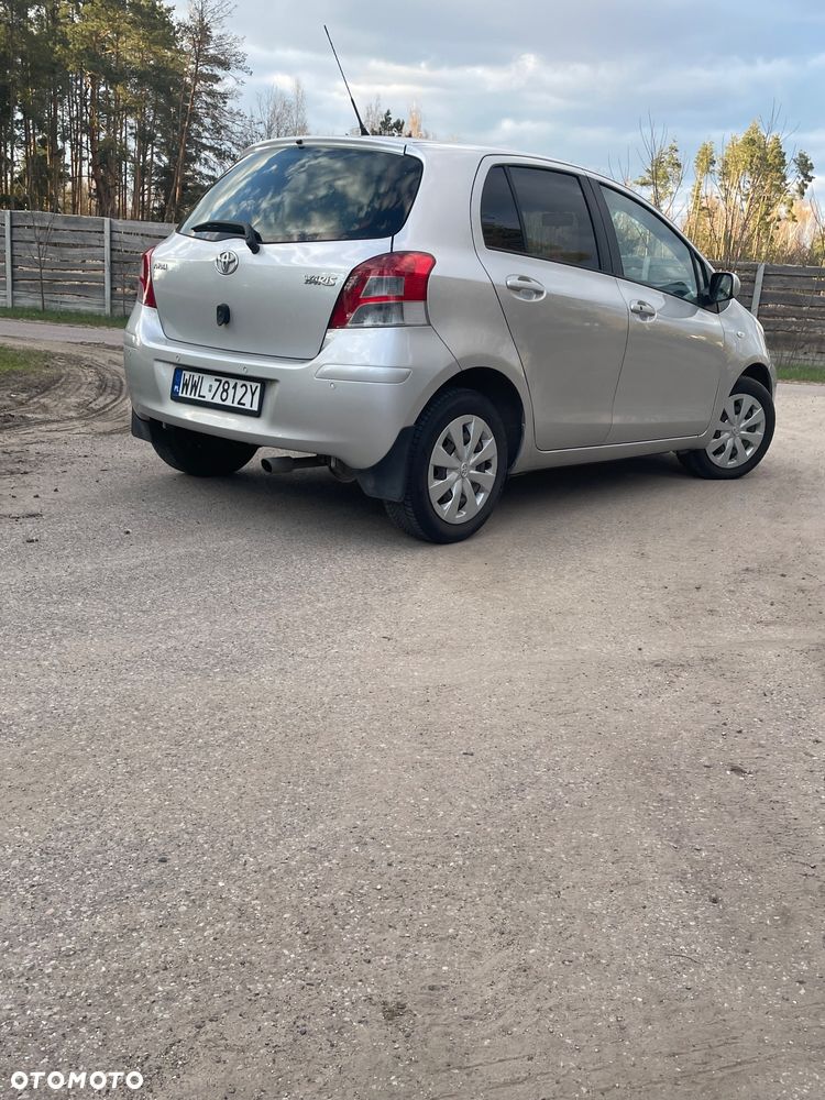 Toyota Yaris 1.33 Sol - 3
