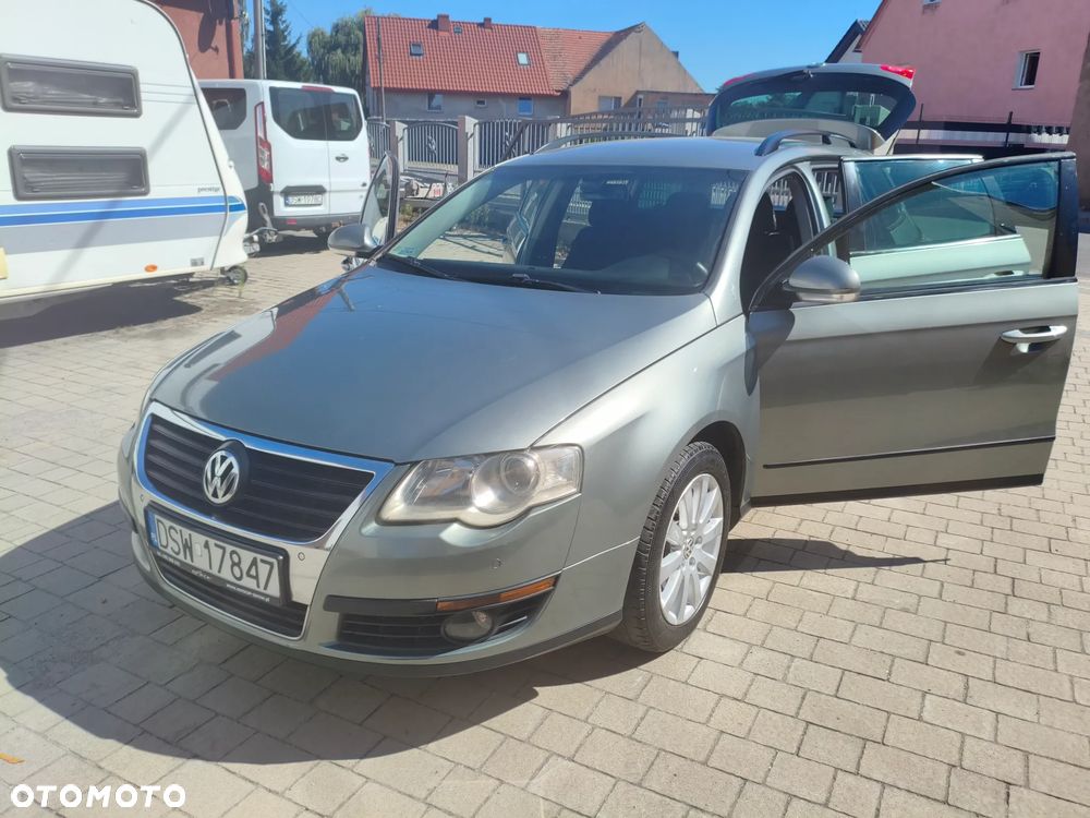 Volkswagen Passat 2.0 TDI Trendline - 13