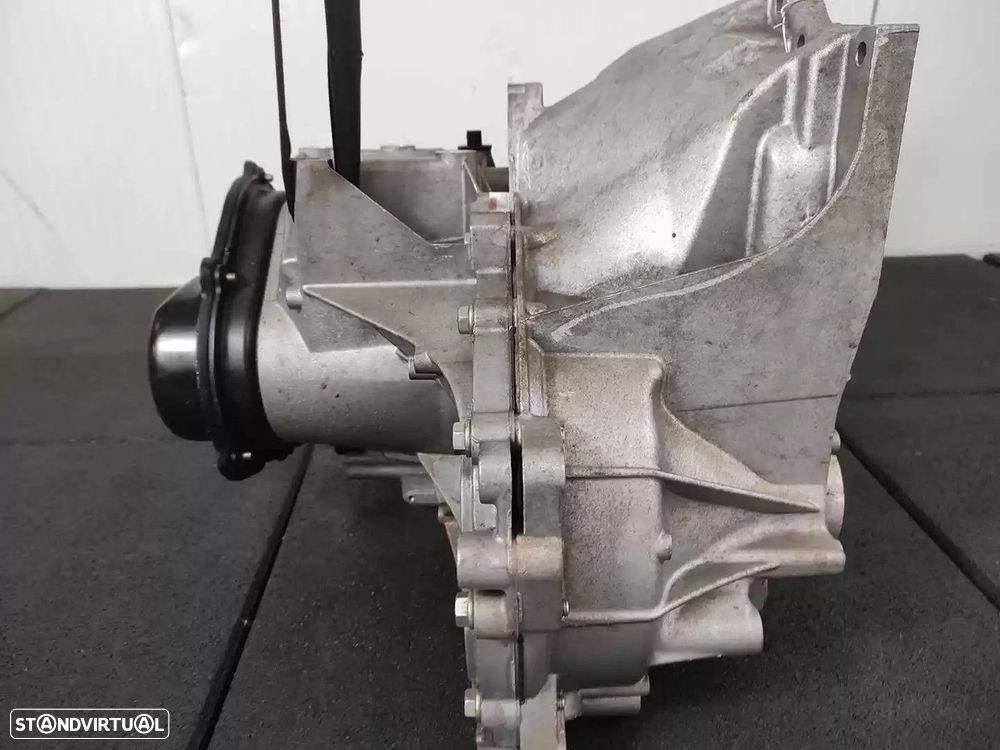 CAIXA VELOCIDADES FORD TOURNEO COURIER KOMBI 2017 -1832043 - 1