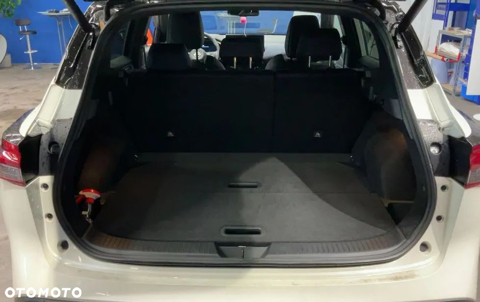 Nissan Qashqai - 12