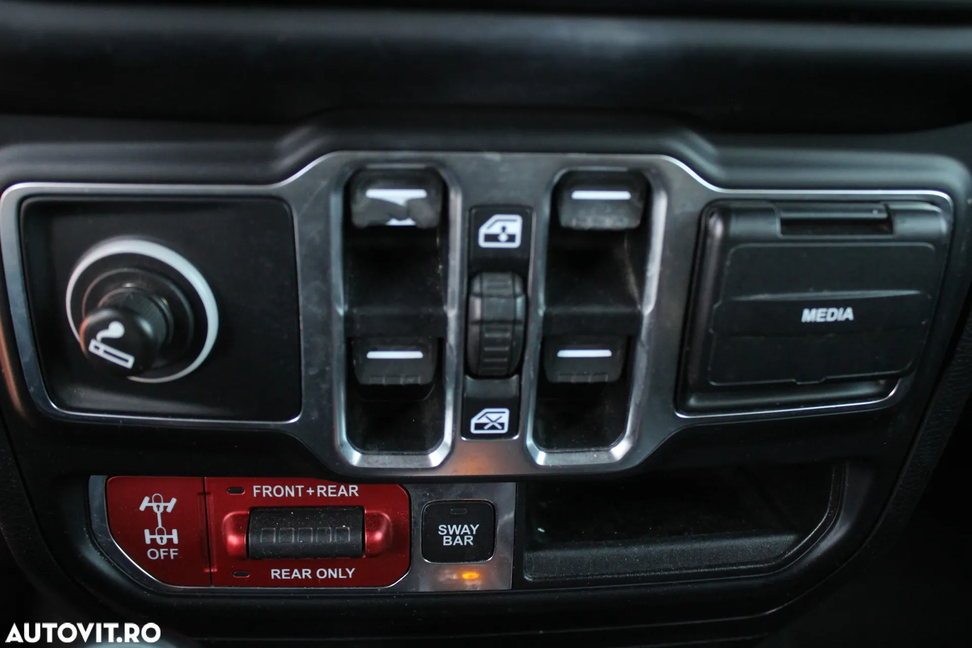 Jeep Wrangler Unlimited 2.2 CRD AT8 Rubicon - 12