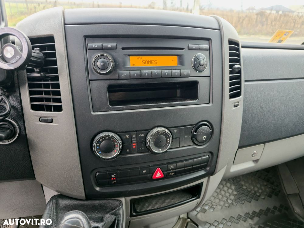 Mercedes-Benz Sprinter - 8