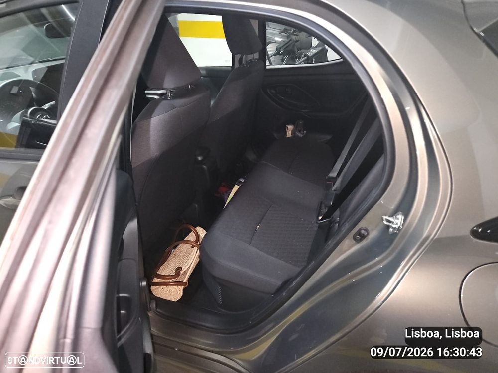 Toyota Yaris - 7