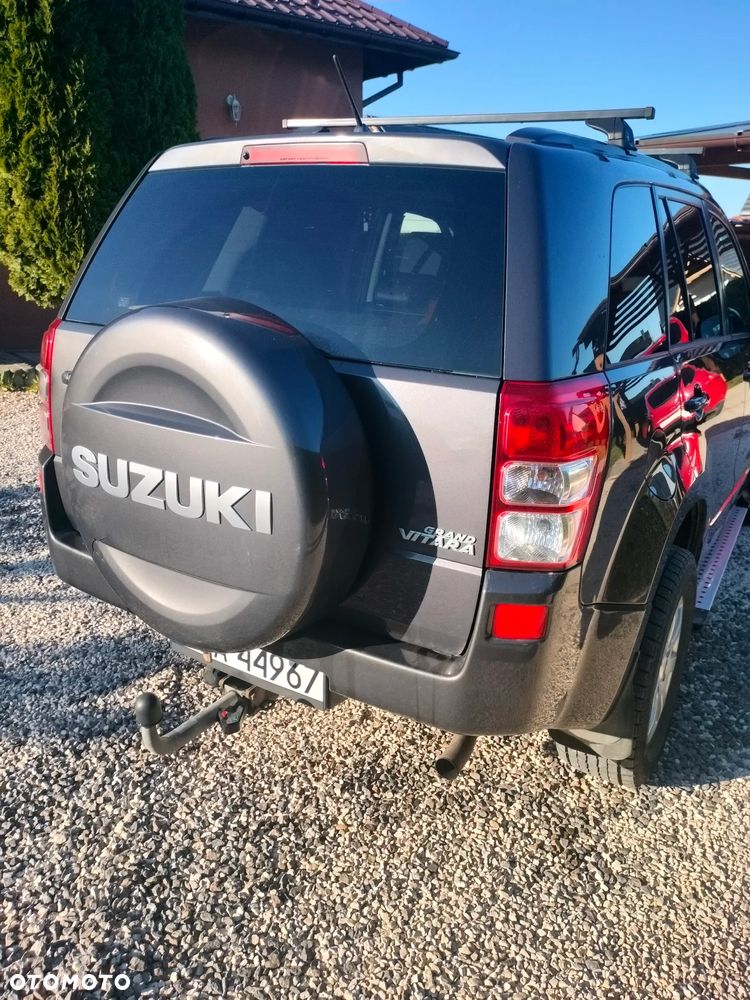 Suzuki Grand Vitara 2.4 Automatik Comfort Limited - 8