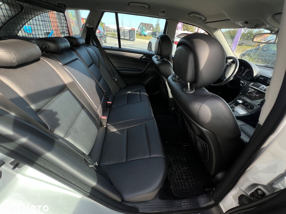 Mercedes-Benz Klasa C 180 Kompressor Automatik BlueEFFICIENCY Avantgarde - 20