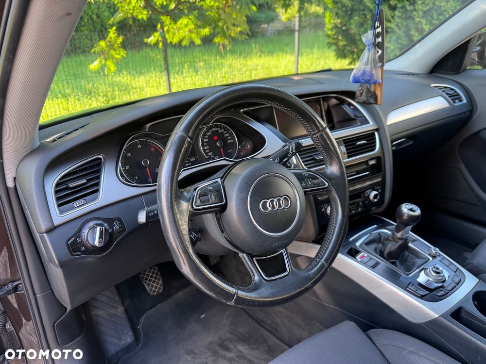 Audi A4 Avant 2.0 TDI - 7