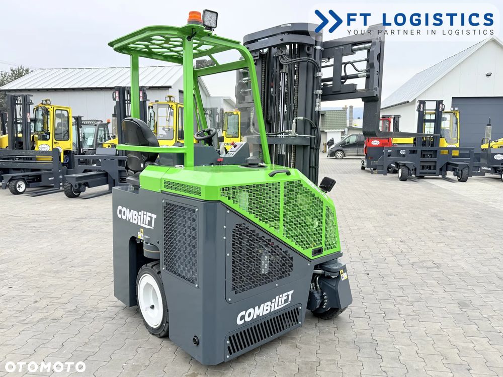 Combilift WÓZEK CZTEROKIERUNKOWY - WIELOKIERUNKOWY | COMBILIFT CB3000 | DIESEL | TRIPLEX 5500MM | POZYCJONER WIDEŁ | PRZESUW WIDEŁ | WOLNY SKOK | STAN IDEALNY | Szeroka oferta wózków czterokierunkowych i bocznych, dopasowanych do różnorodnych potrzeb i zastosowań - 23