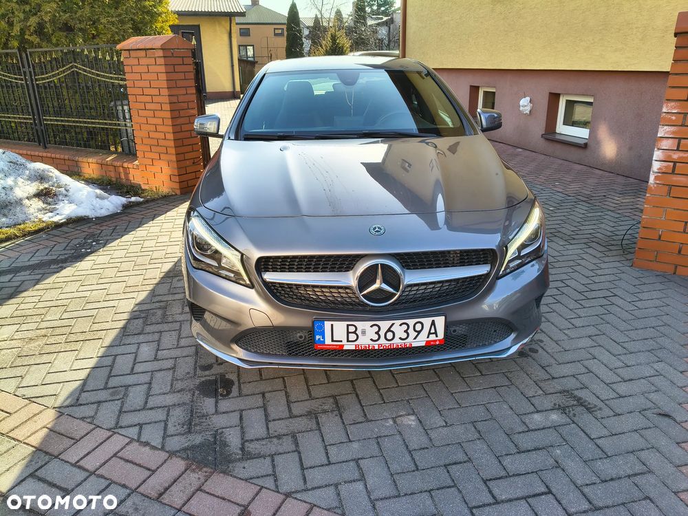Mercedes-Benz CLA 180 d - 1