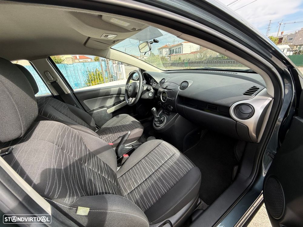 Mazda 2 1.3 MZR Comfort - 12