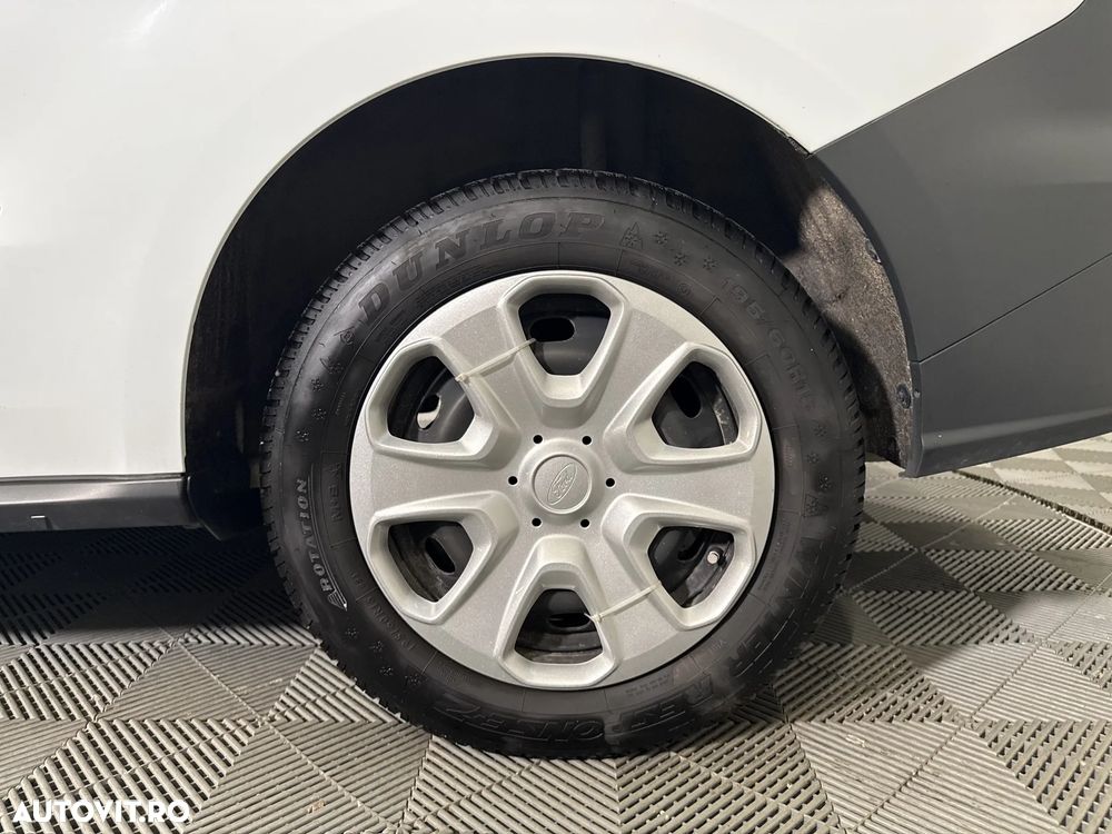 Ford Transit - 11