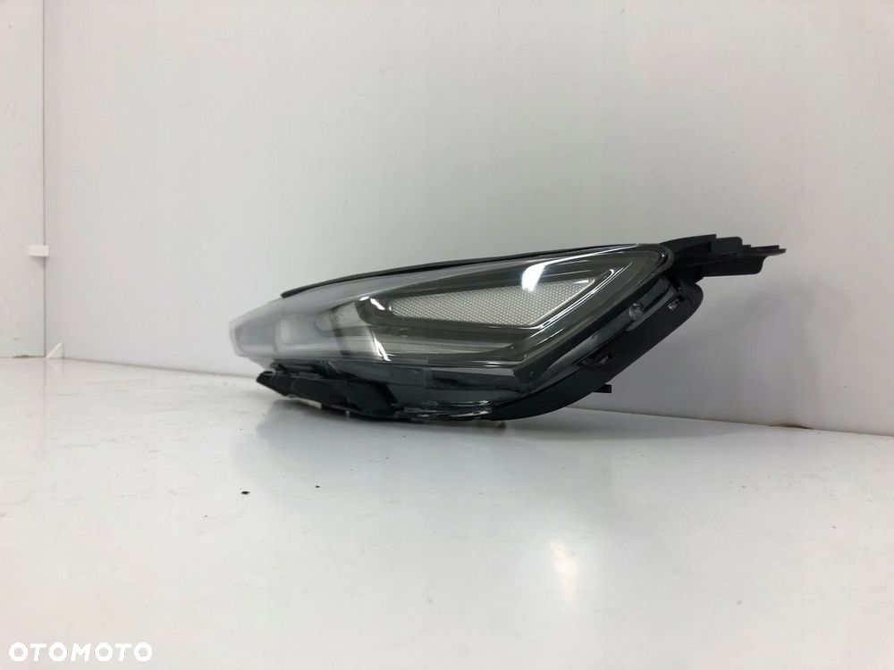 HYUNDAI SANTA FE IV 2019- LEWY LED DRL GÓRNY - 3