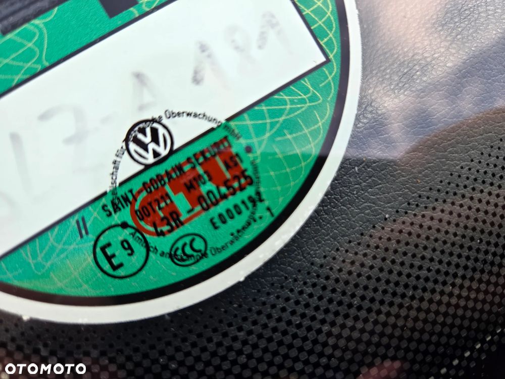 Volkswagen Polo 1.4 16V Comfortline - 23