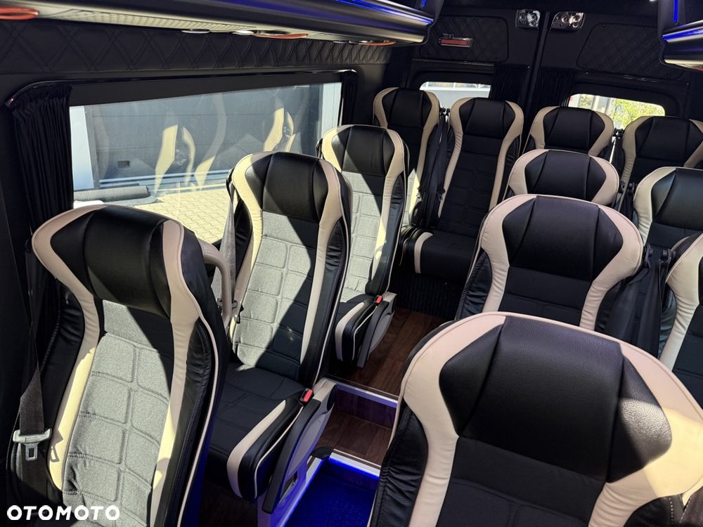 Mercedes-Benz Sprinter 517 Tourist Line - 23