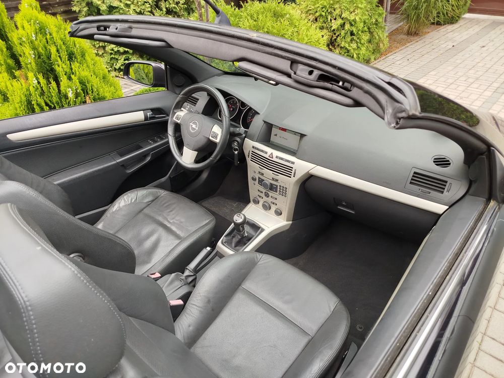 Opel Astra 1.8 Cosmo - 11