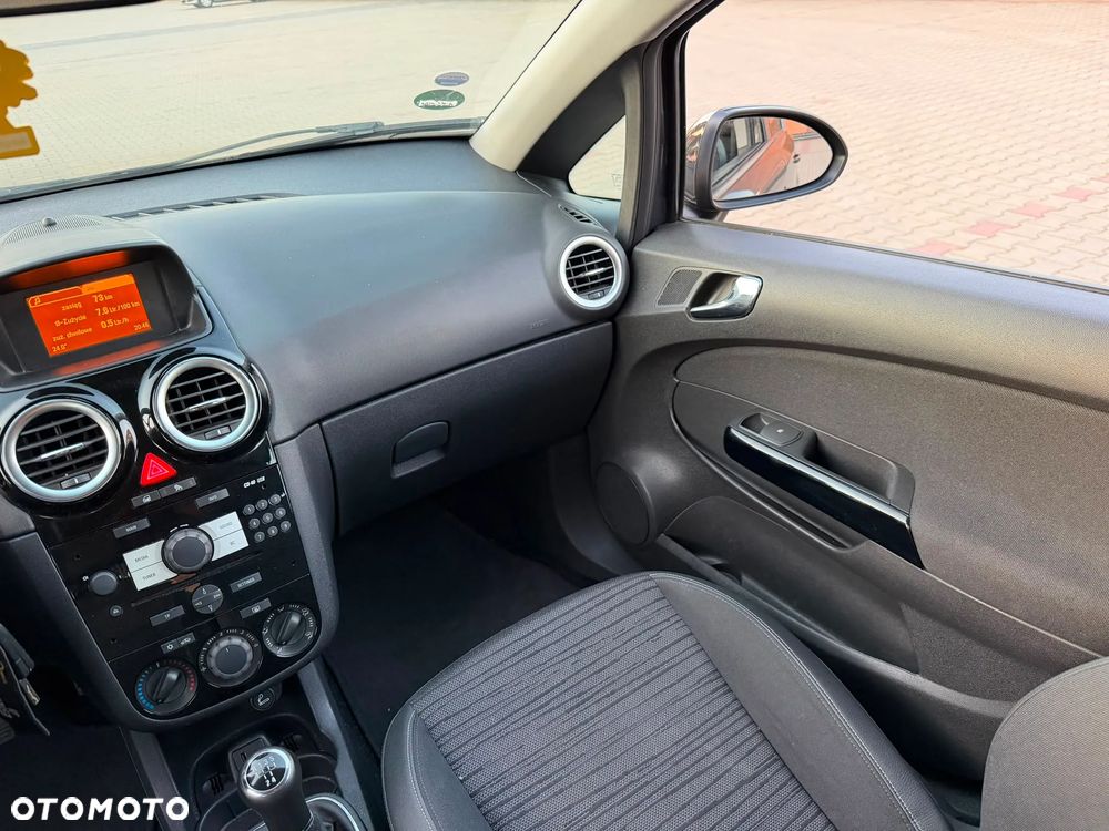Opel Corsa 1.4 Innovation - 12