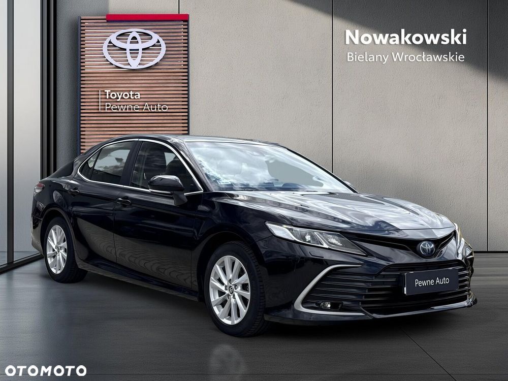 Toyota Camry 2.5 Hybrid Comfort CVT - 27