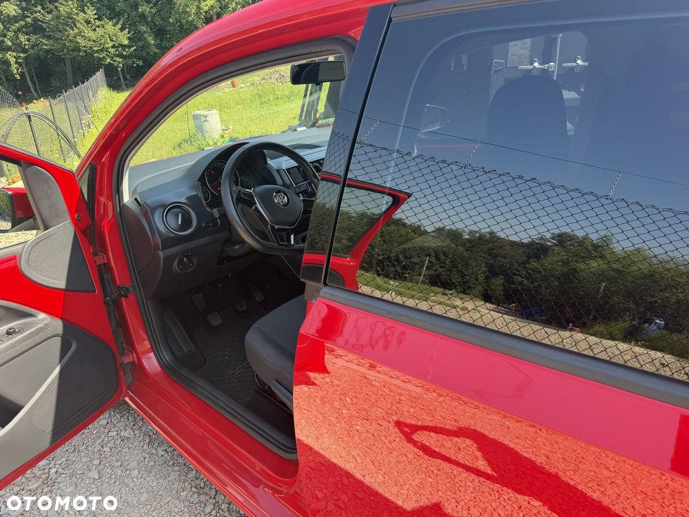 Volkswagen up! 1.0 move - 16