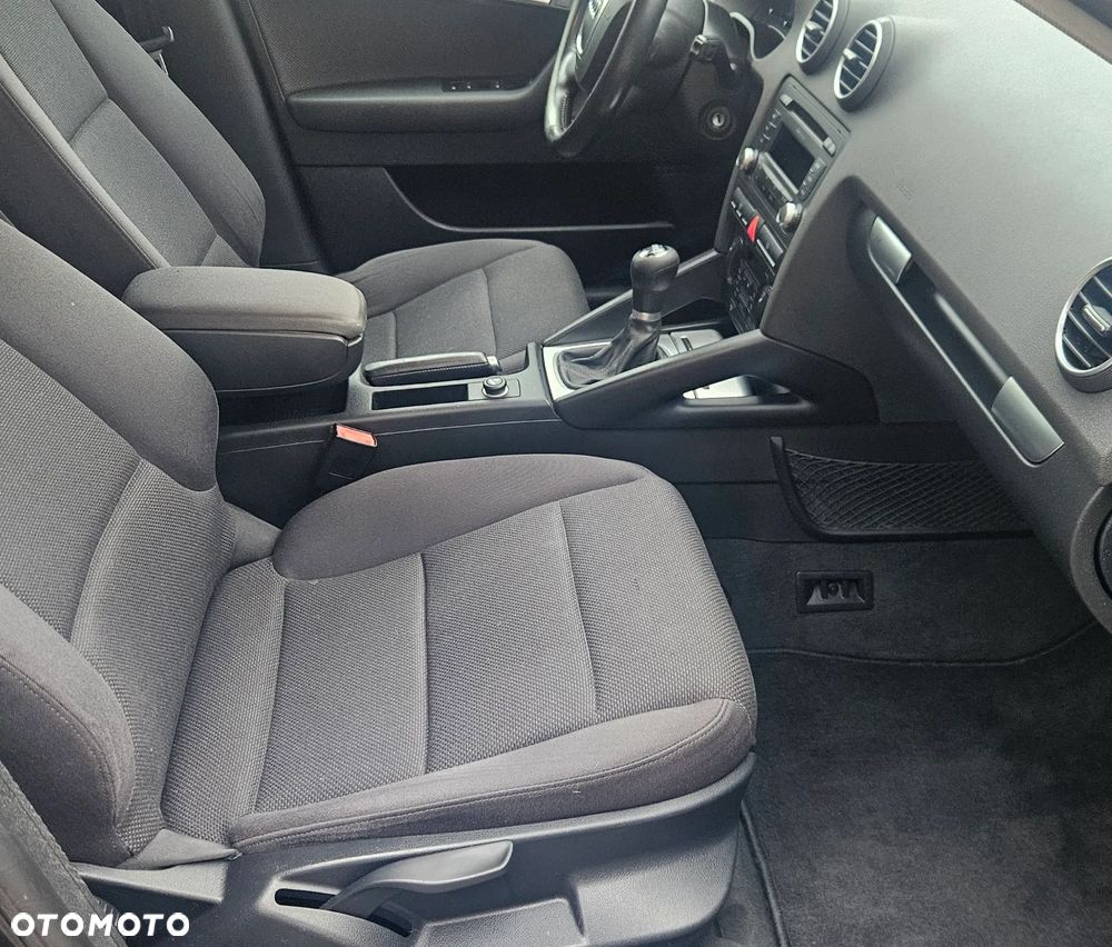 Audi A3 Sportback 1.8 TFSI Ambition - 6