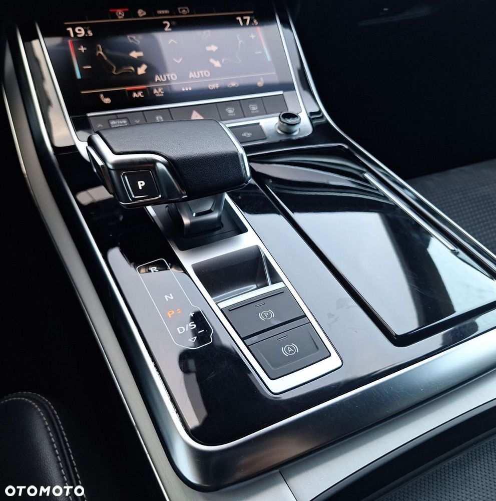Audi Q8 - 17