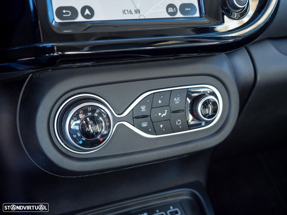 Renault Twingo E-Tech. 22 Urban Night - 37