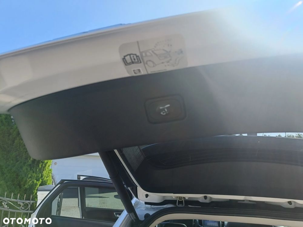 Ford Edge 2.0 TDCi 4x4 Titanium - 16