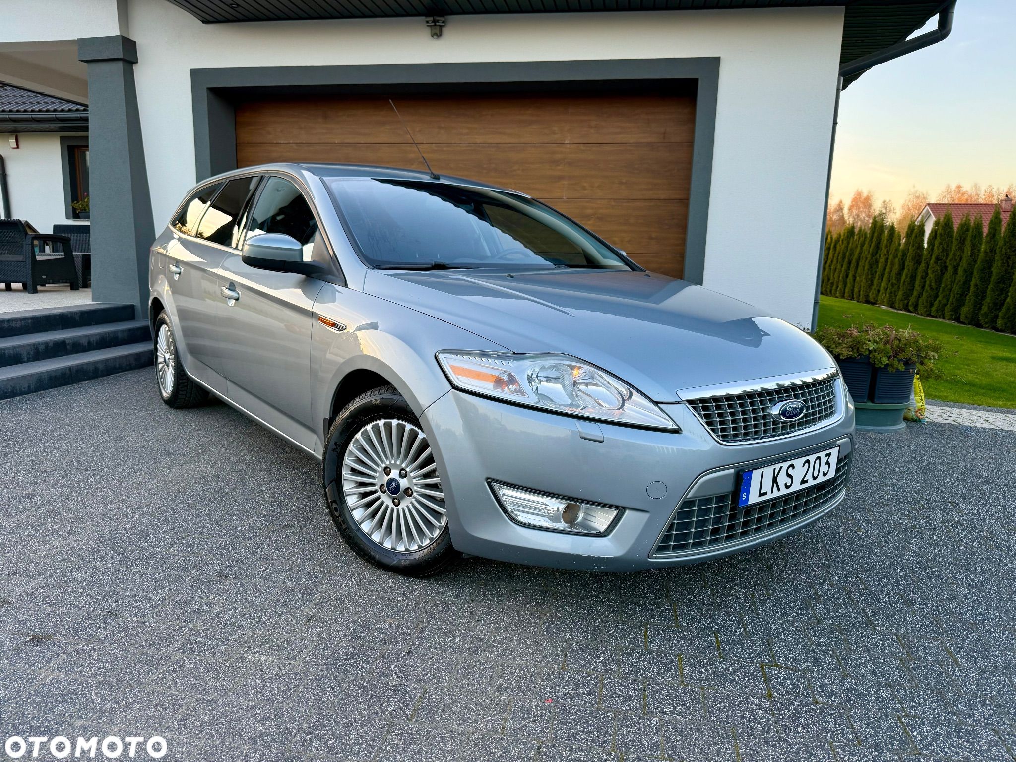 Ford Mondeo 2.0 Titanium - 1