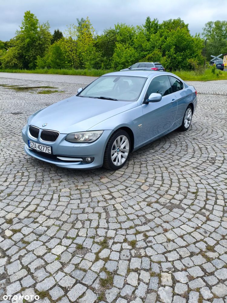 BMW Seria 3 330d xDrive - 3