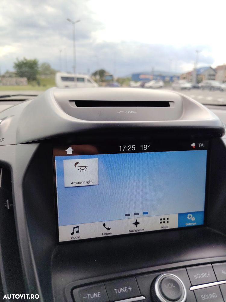FORD Kuga 2017 — imagine 24