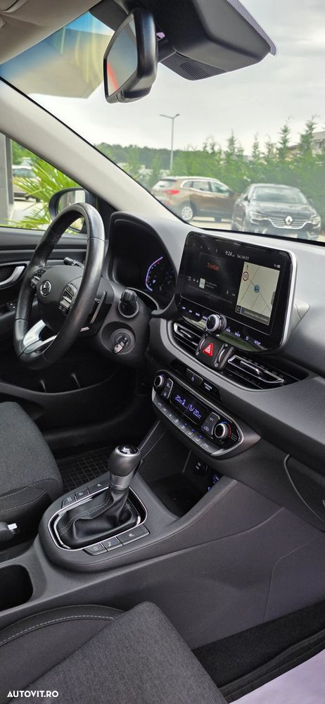 Hyundai i30 1.6 CRDI DCT Trend - 24