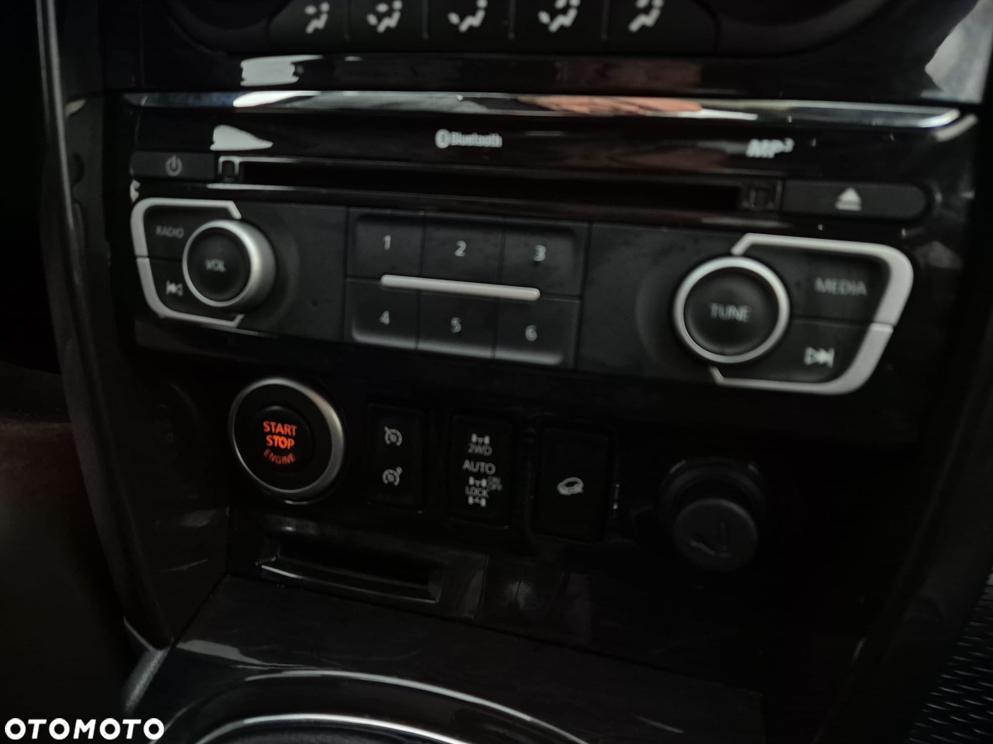 Renault Koleos 2.0 dCi FAP 4x4 Bose Edition - 12