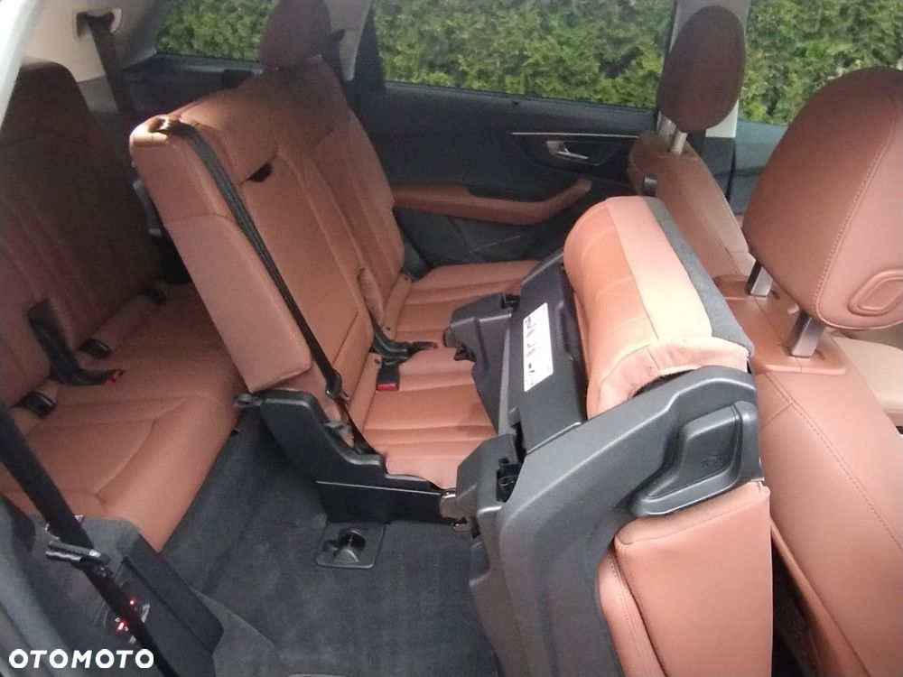 Audi Q7 - 7