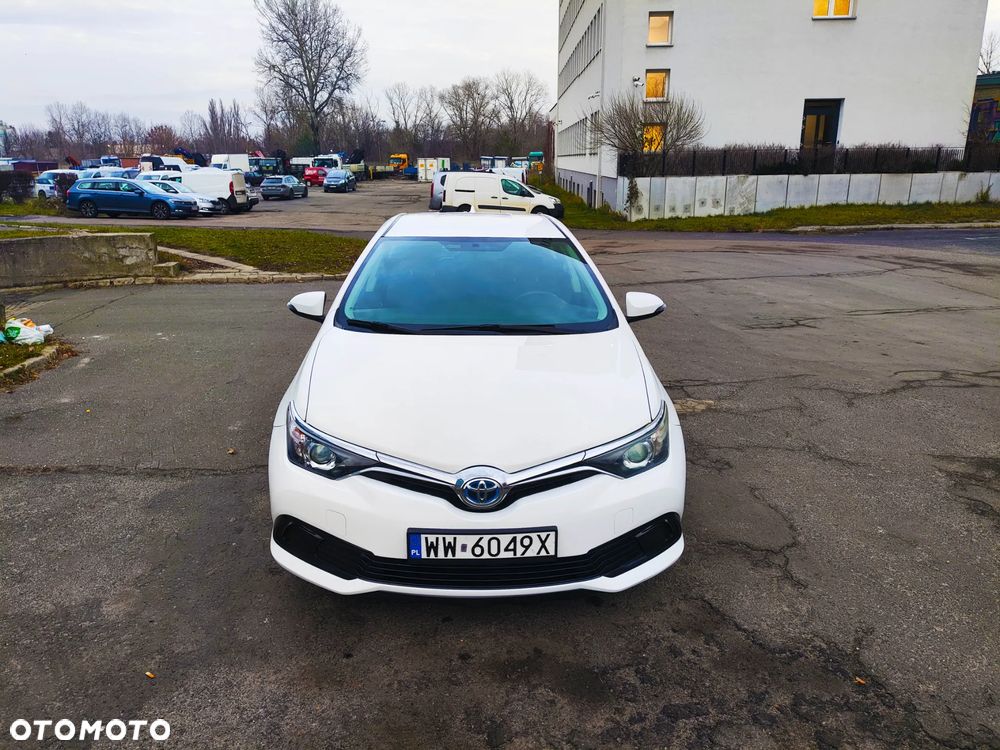 Toyota Auris Hybrid 135 Premium - 1