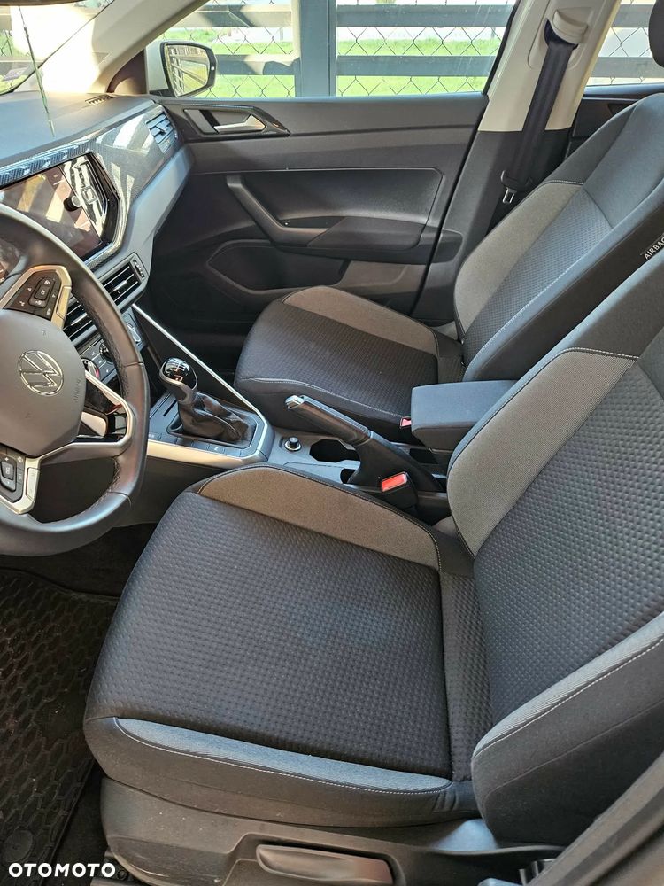 Volkswagen Polo 1.0 TSI Special Edition - 6