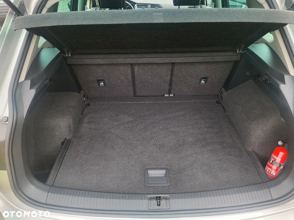 Volkswagen Tiguan - 20