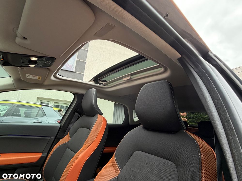Renault Captur TCe 155 EDC GPF INTENS - 33