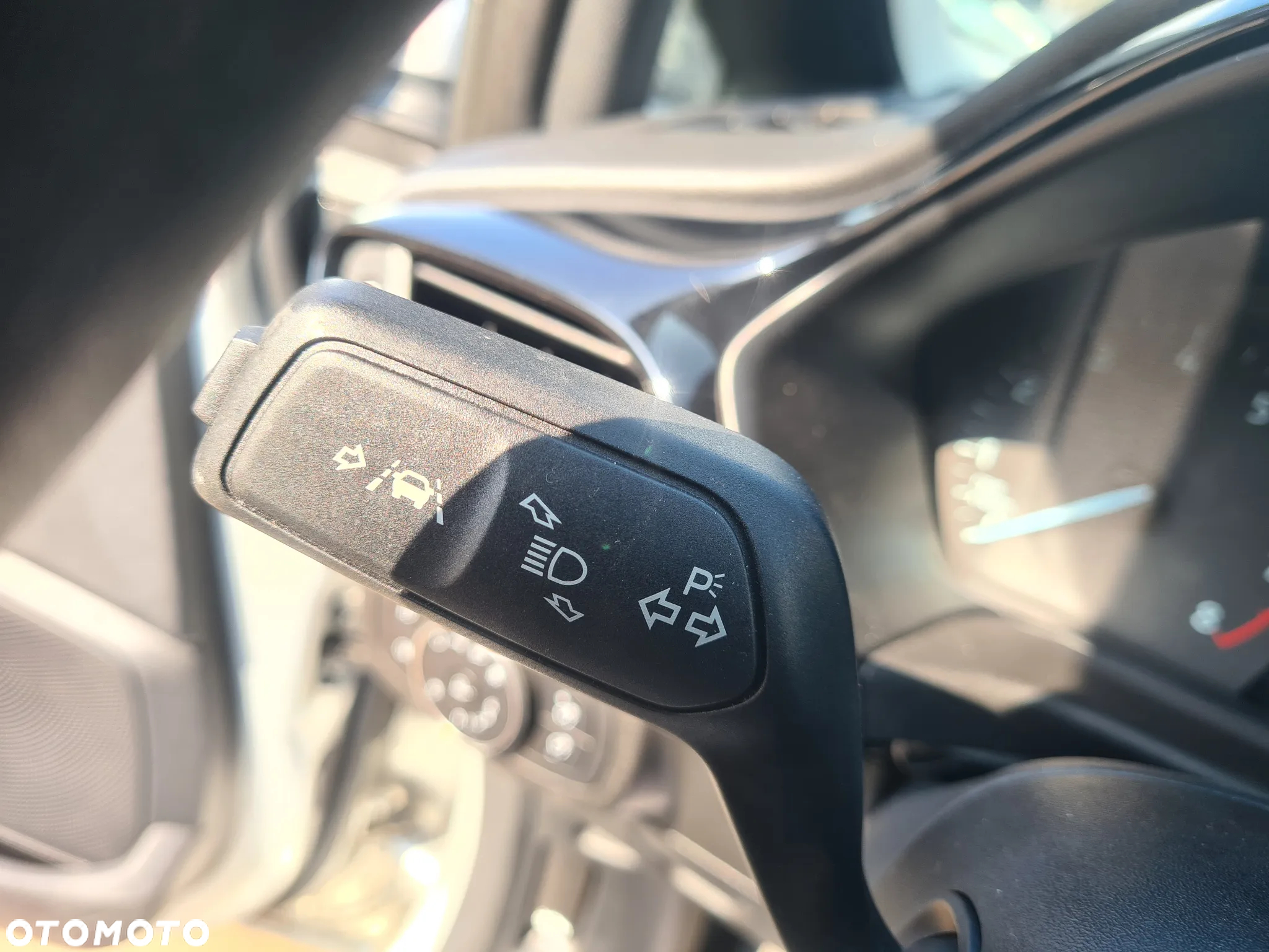 Ford Fiesta 1.0 EcoBoost Champions Edition - 18