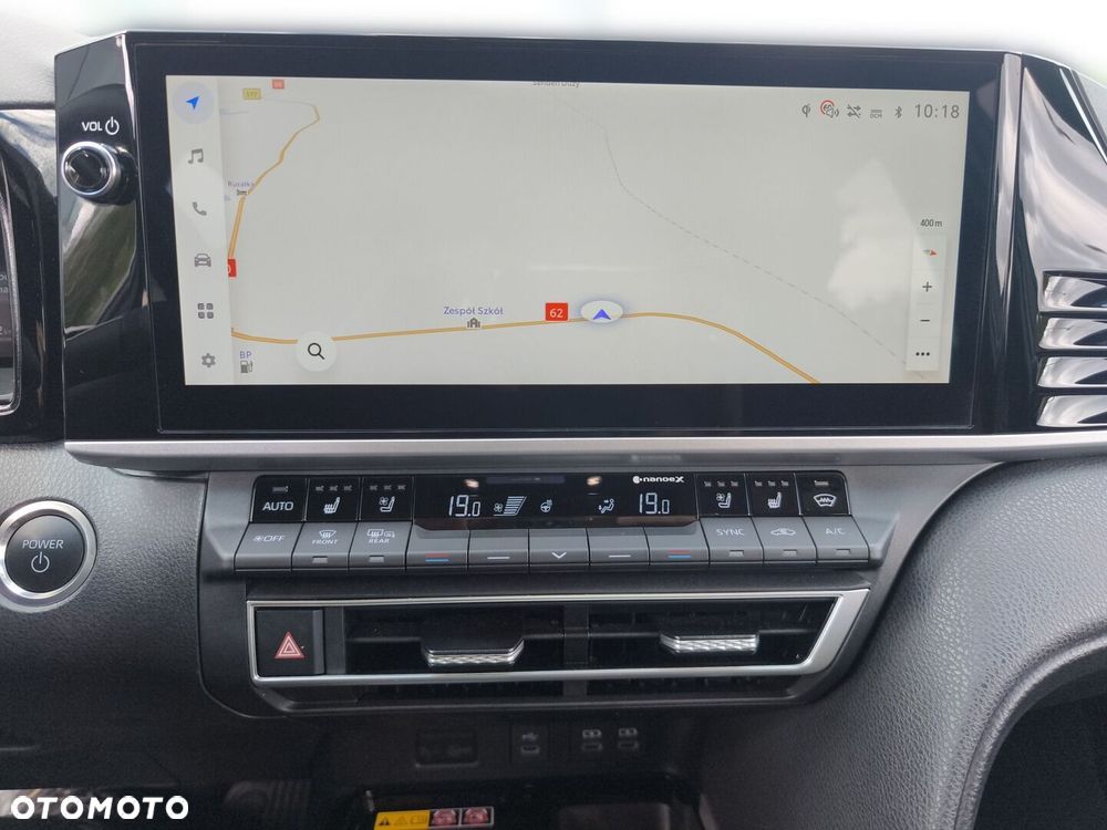 Toyota Camry - 20