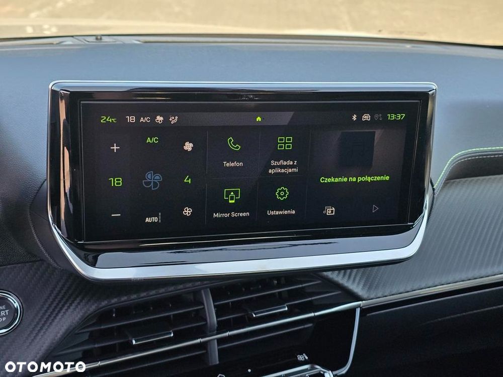 Peugeot 208 1.2 mHEV GT - 18