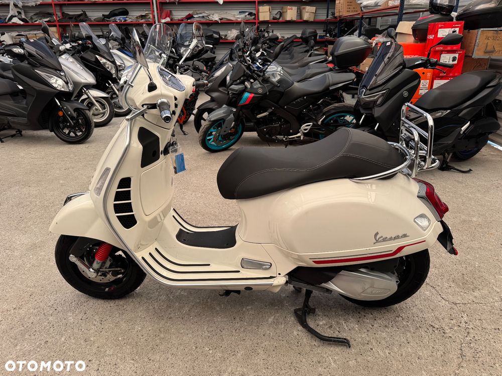 Vespa GTS - 4