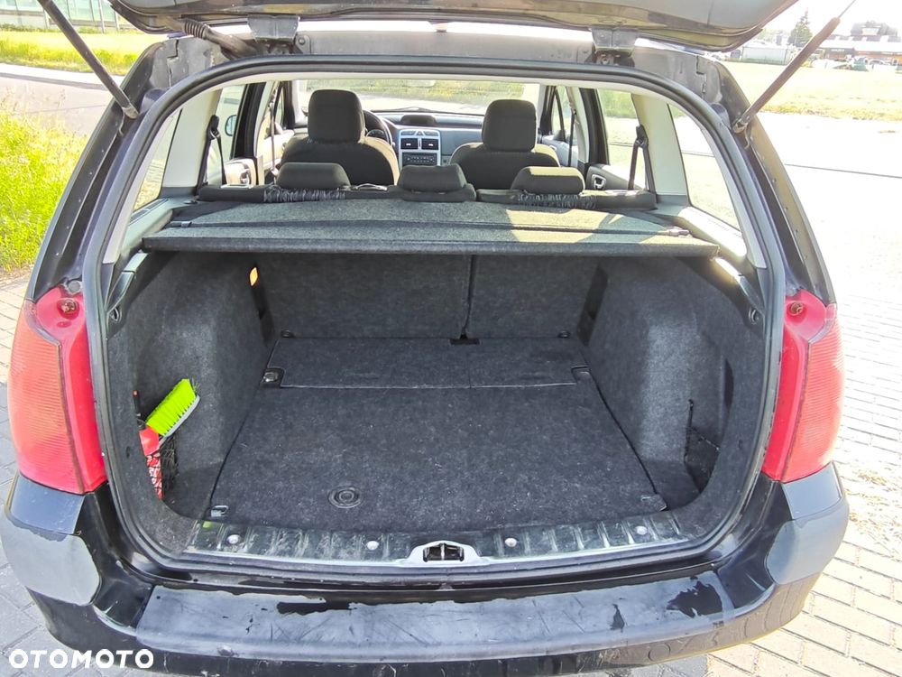 Peugeot 307 1.4 XR - 11