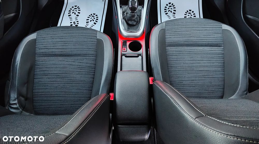 Opel Astra 1.4 Turbo ENERGY - 21