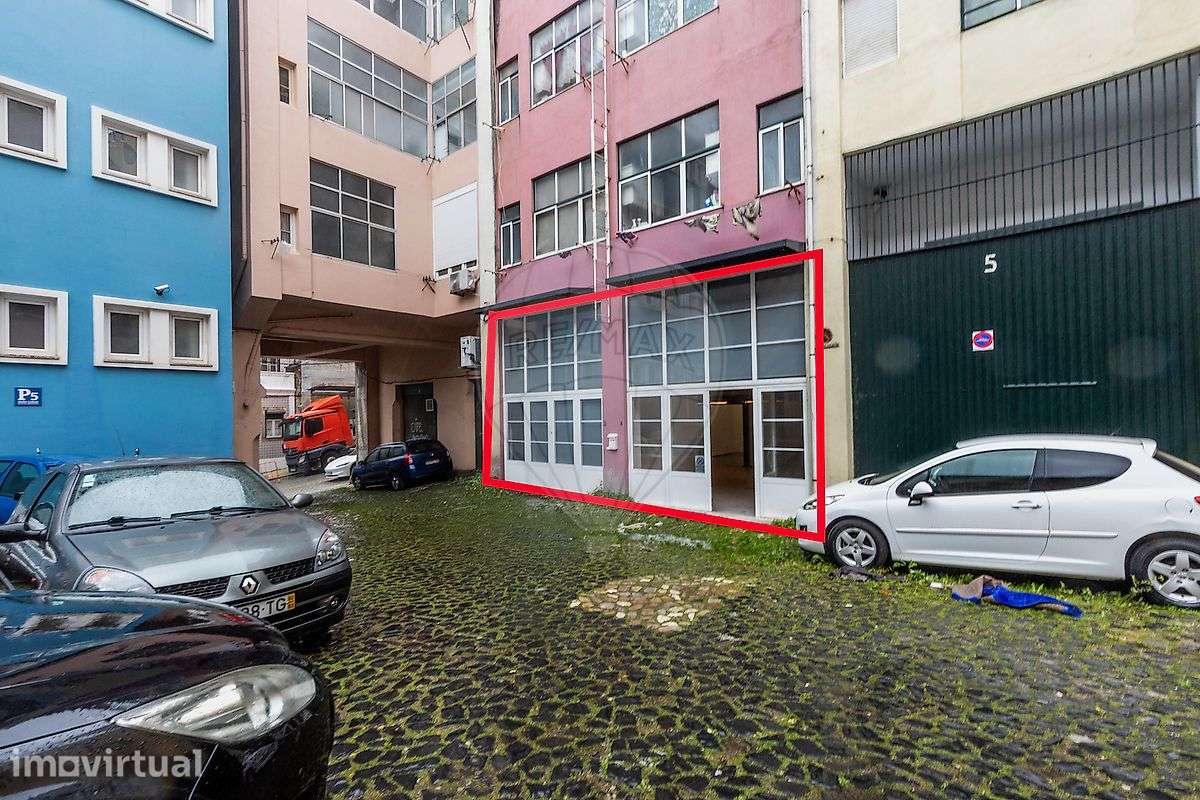 Armazém T2 para venda - Grande imagem: 2/30