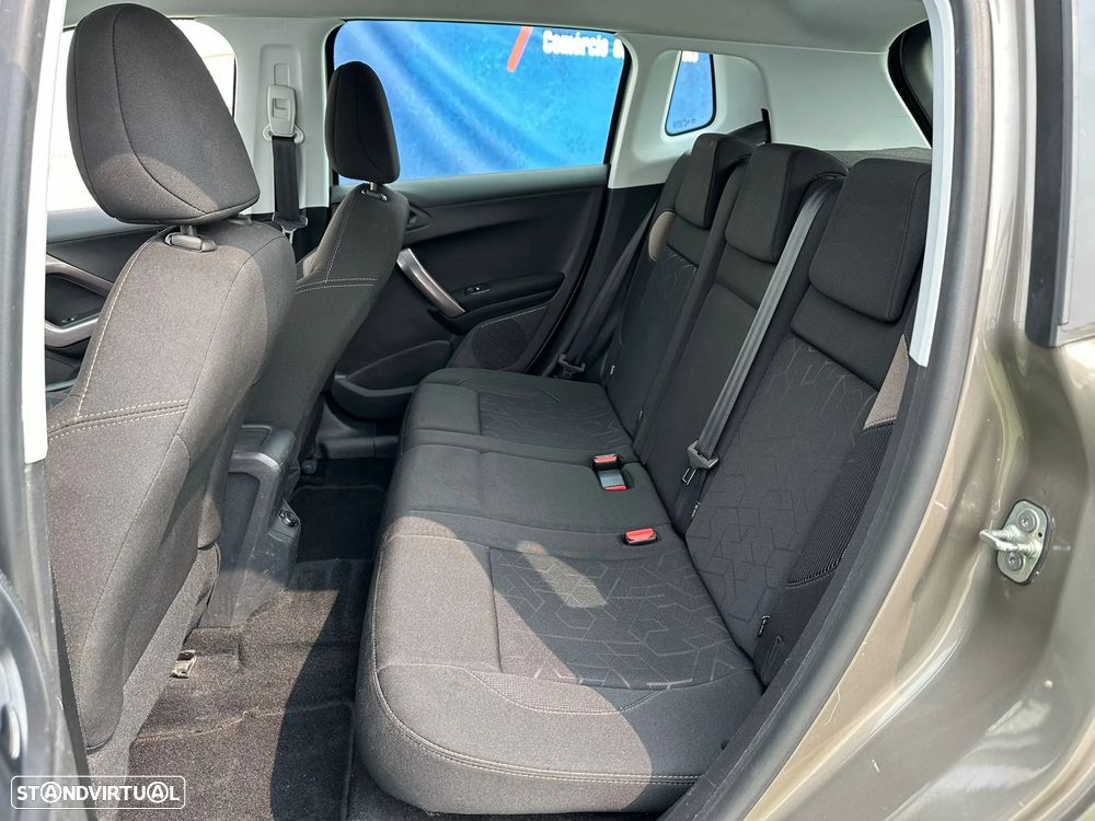 Peugeot 2008 82 e-VTI ETG5 Active - 12