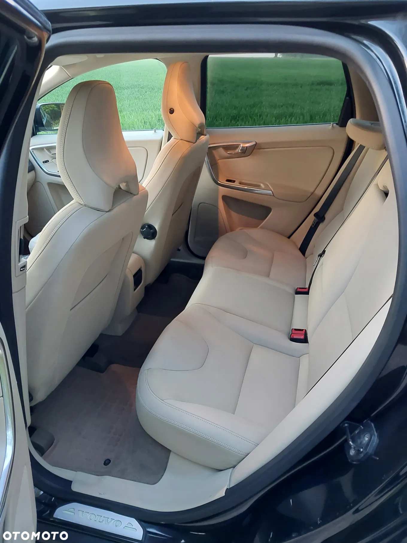 Volvo XC 60 2.4D AWD - 9